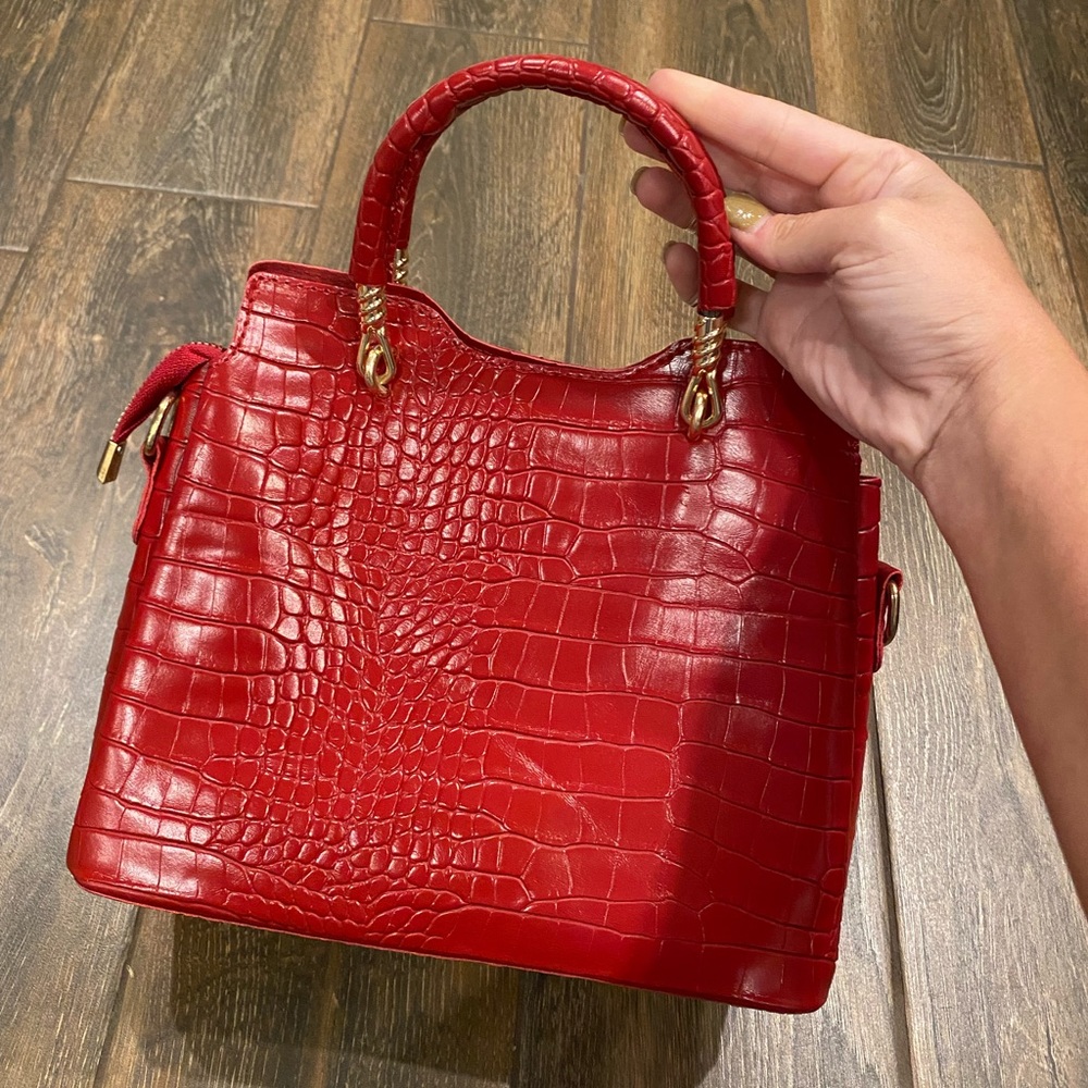Faux Leather, Red Crocodile Purse, Wallet, & Change Purse SET, NEVER WORN/USED.
